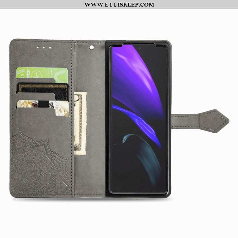 Etui Folio do Samsung Galaxy Z Fold 4 z Łańcuch Średniowieczna Mandala Z Paskami